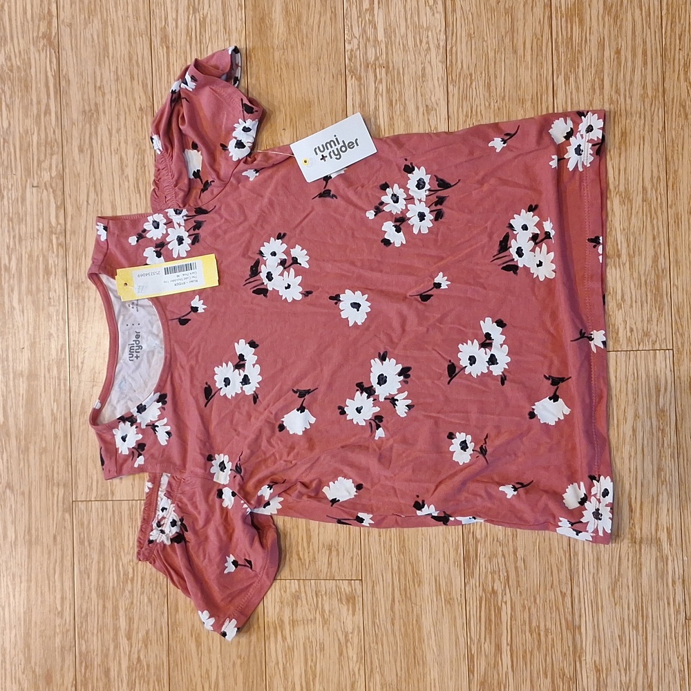 rumi + ryder The Cold Shoulder Top